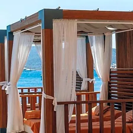 Mavi Turkbuku Αλικαρνασσός