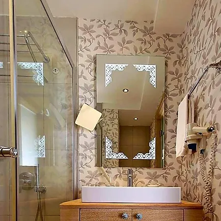 Mavi Turkbuku Hotel 3*